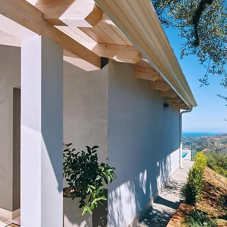 Aparthotel Rosi Laureana Cilento
