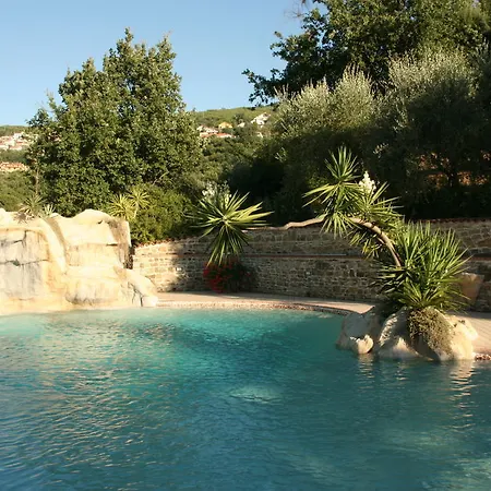 Aparthotel Rosi Laureana Cilento