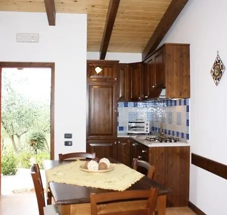 Rosi Aparthotel Laureana Cilento