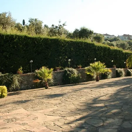 Rosi 4* Laureana Cilento