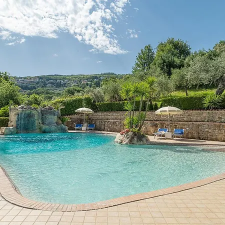 Aparthotel Rosi 3*